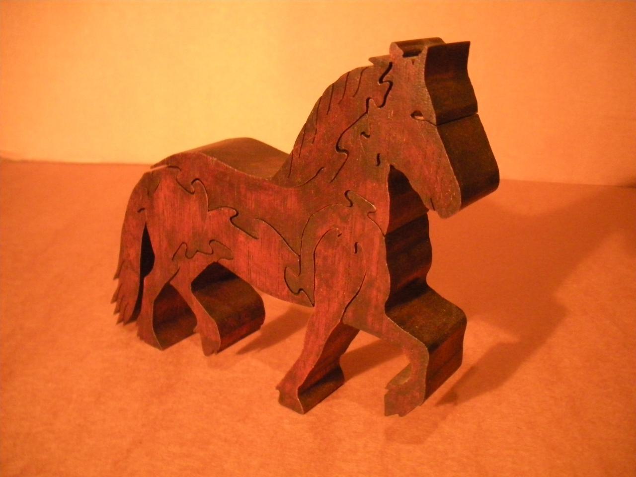 Cheval Taille H 16cm L 19cm Ep 3,5 cm